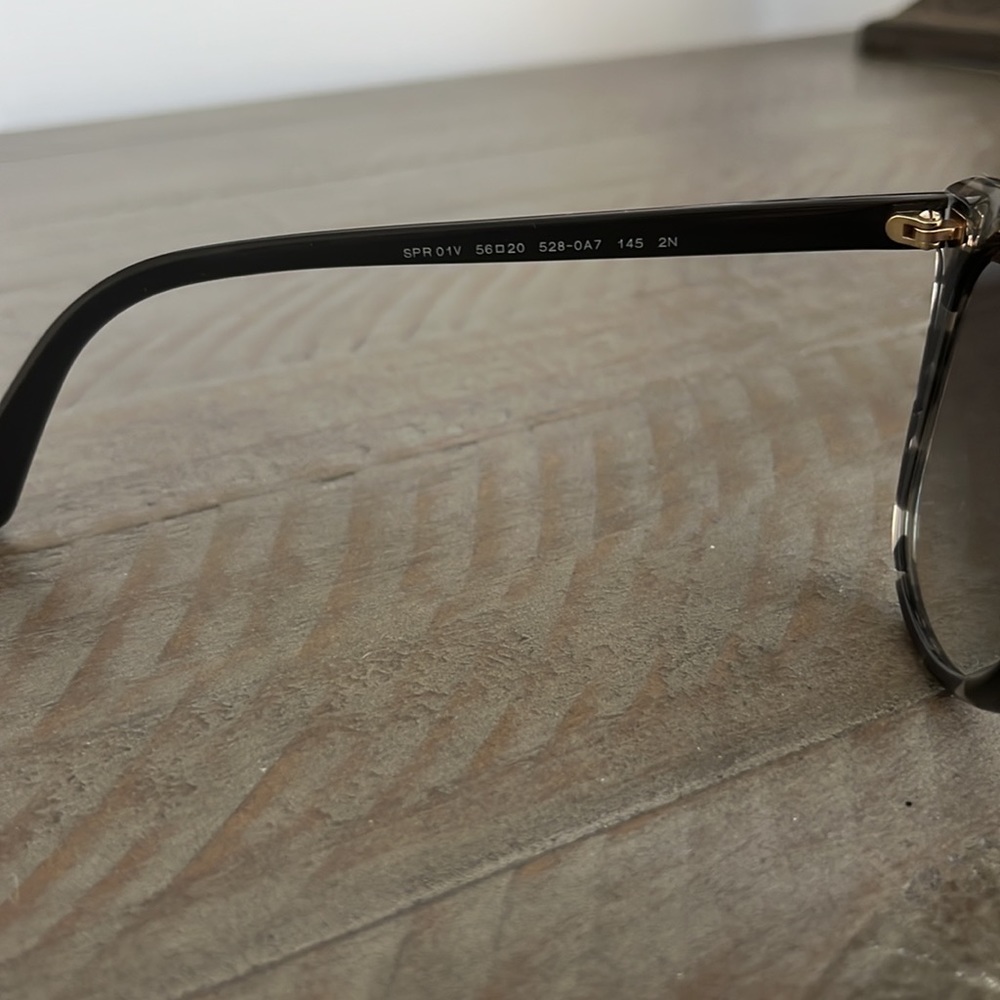 Prada SPR01V - Picture 9 of 10